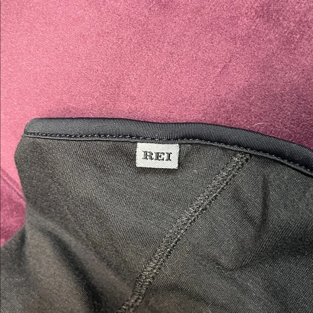 REI Unisex One Size Black Balaclava